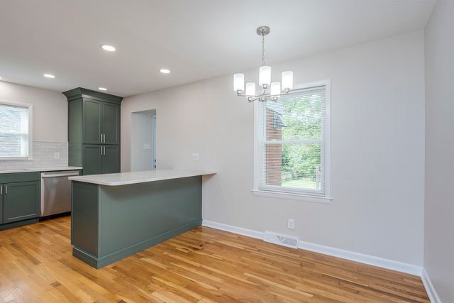 1022 Della Drive, Lexington, KY 40504