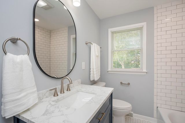 1022 Della Drive, Lexington, KY 40504