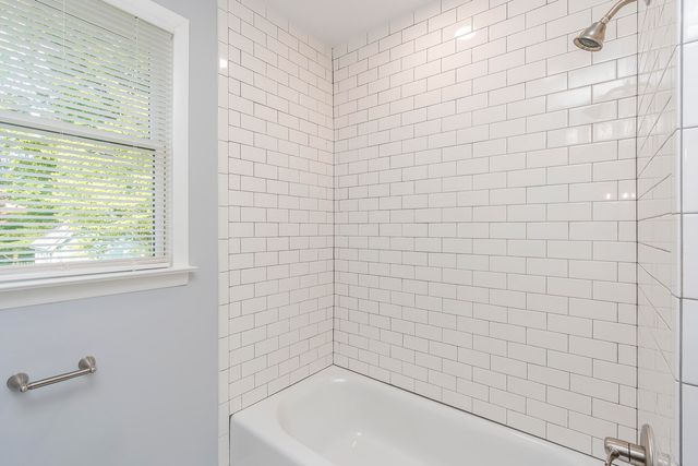 1022 Della Drive, Lexington, KY 40504