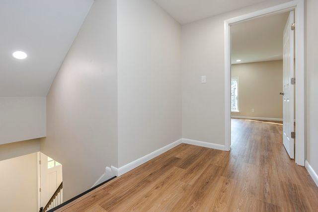 1022 Della Drive, Lexington, KY 40504