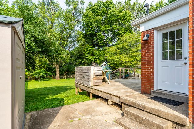 1022 Della Drive, Lexington, KY 40504