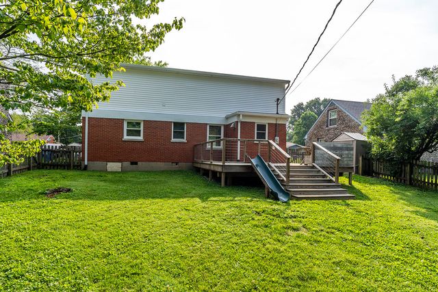 1022 Della Drive, Lexington, KY 40504