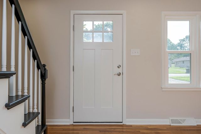 1022 Della Drive, Lexington, KY 40504