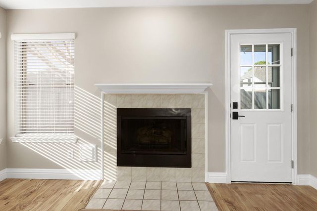 10901 N Spruce Drive N, La Porte, TX 77571