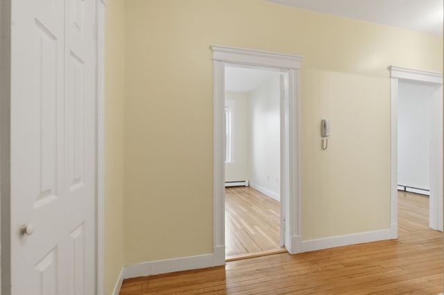 1673 Commonwealth Ave 3, Boston, MA 02135