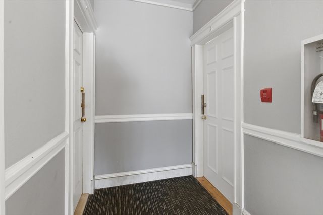 1673 Commonwealth Ave 3, Boston, MA 02135