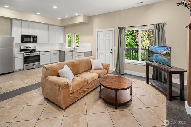 5508 329th Avenue SE, Fall City, WA 98024