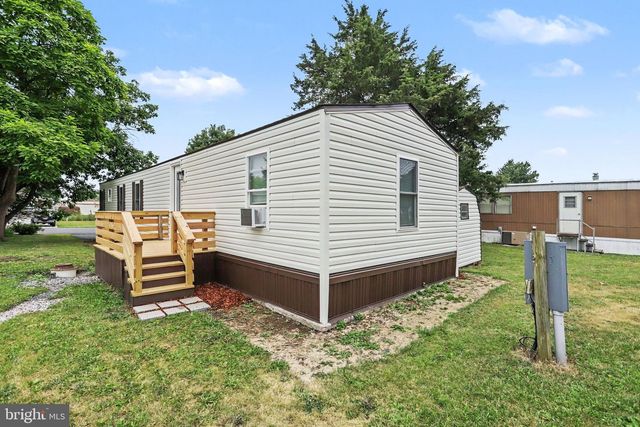 26 DAVIS AVE, Gettysburg, PA 17325