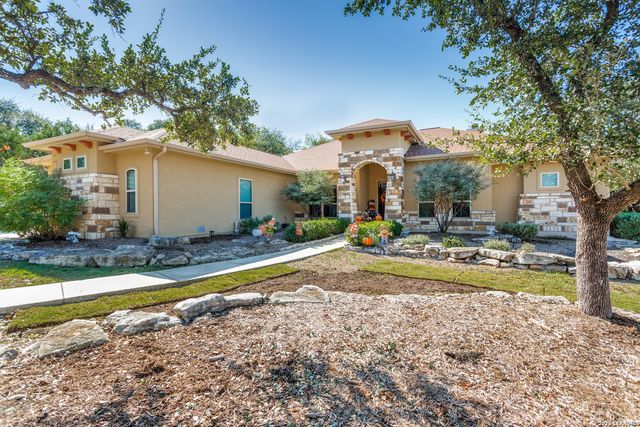 464 Upland, Canyon Lake, TX 78133