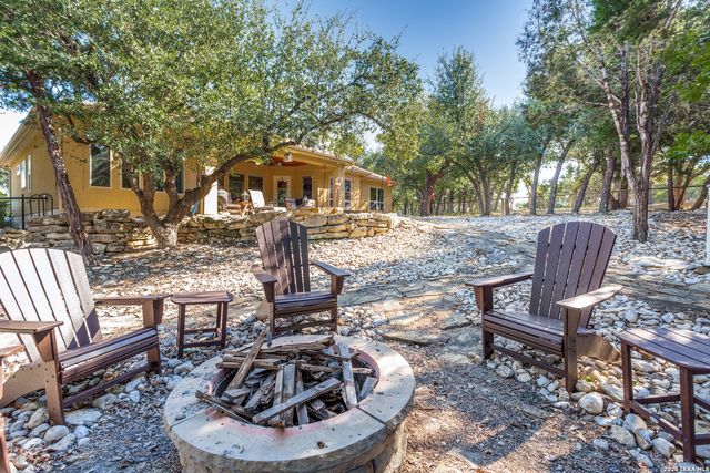 464 Upland, Canyon Lake, TX 78133