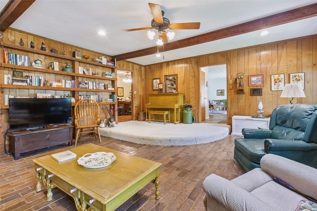 2010 Frances Drive, Garland, TX 75042