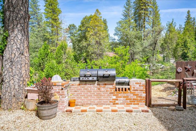 6169 Rolling Ct, Georgetown, CA 95634