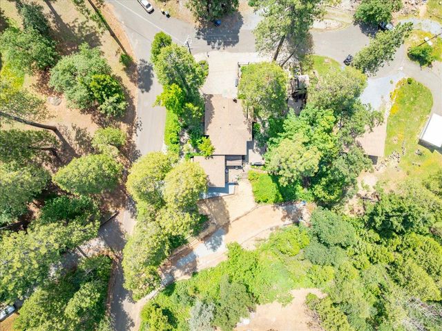 6169 Rolling Ct, Georgetown, CA 95634