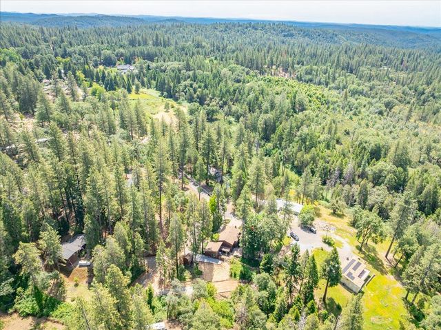 6169 Rolling Ct, Georgetown, CA 95634