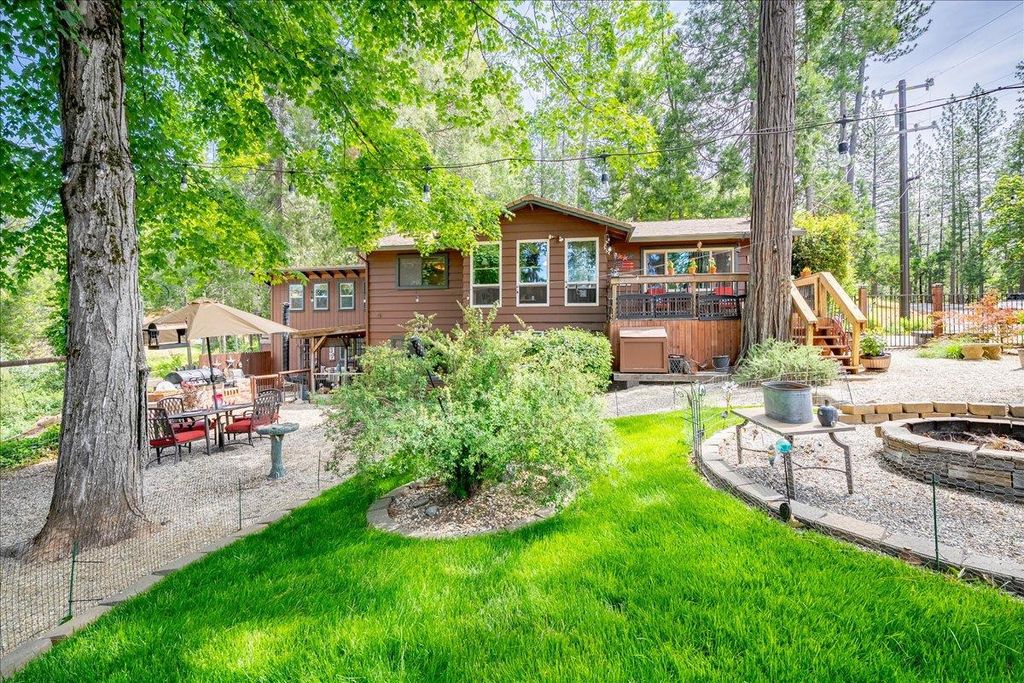 6169 Rolling Ct, Georgetown, CA 95634