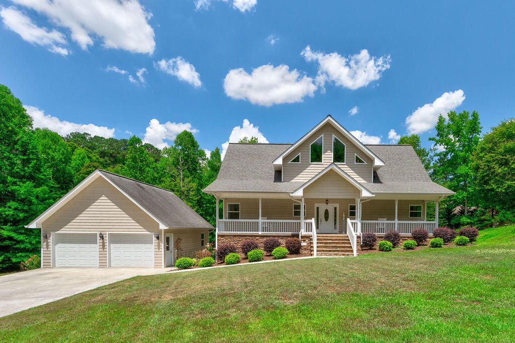 924 Black Bass Road, Cohutta, GA 30710