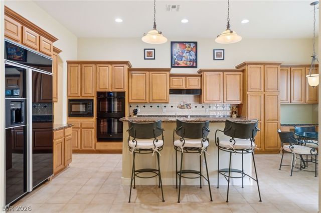 44 Caminito Amore, Henderson, NV 89011