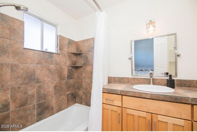 2065 E CAIRO Drive, Tempe, AZ 85282