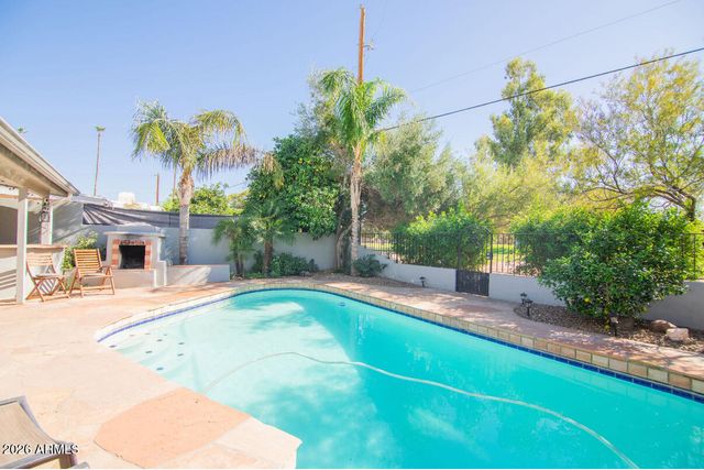 2065 E CAIRO Drive, Tempe, AZ 85282