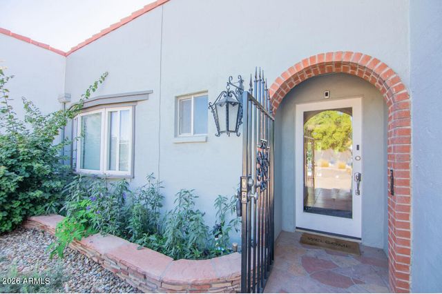 2065 E CAIRO Drive, Tempe, AZ 85282