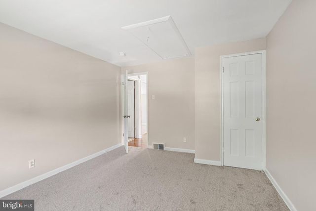 15 ROSE LN, Burlington, NJ 08016