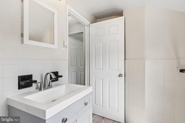 15 ROSE LN, Burlington, NJ 08016
