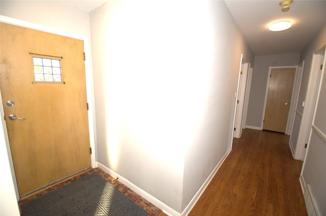 6704 Del Matro Avenue, Windsor Heights, IA 50324