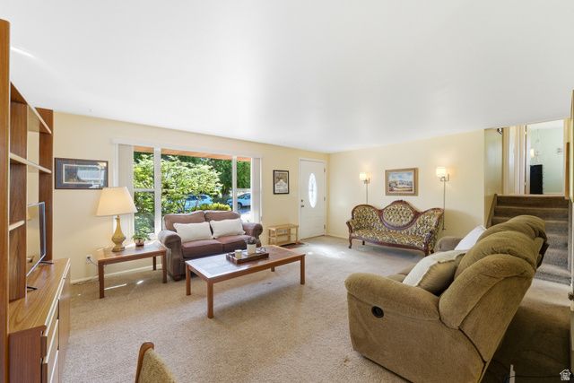 236 S 200 W, Kaysville, UT 84037