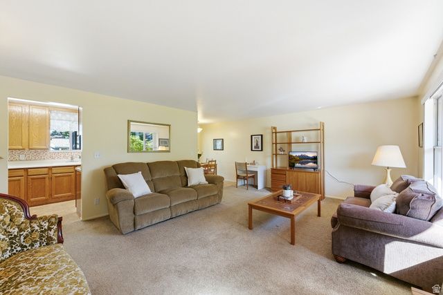 236 S 200 W, Kaysville, UT 84037