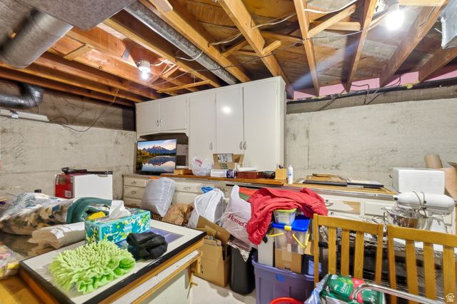 236 S 200 W, Kaysville, UT 84037