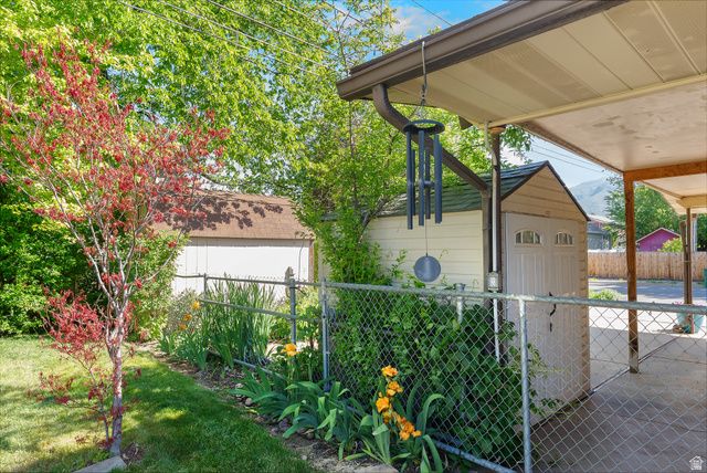 236 S 200 W, Kaysville, UT 84037