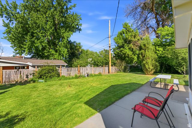 236 S 200 W, Kaysville, UT 84037