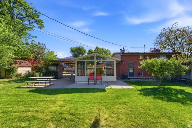 236 S 200 W, Kaysville, UT 84037