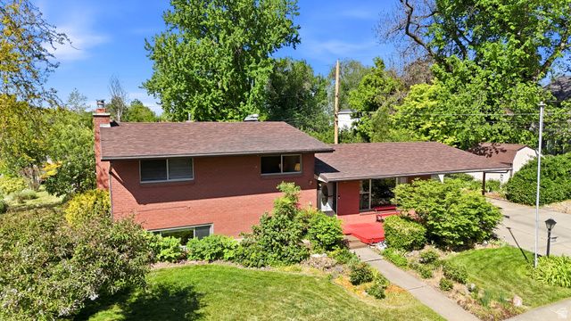 236 S 200 W, Kaysville, UT 84037
