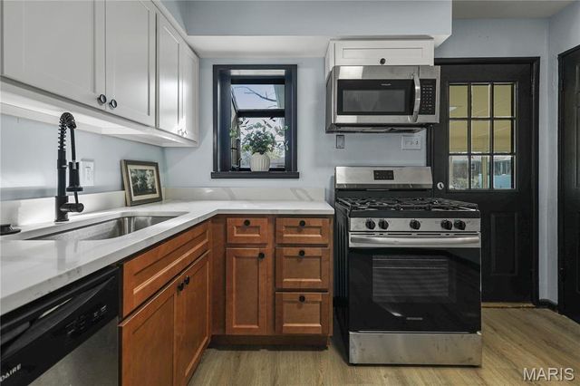 800 Babler Drive, Florissant, MO 63031