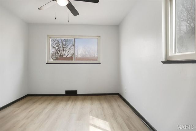 800 Babler Drive, Florissant, MO 63031