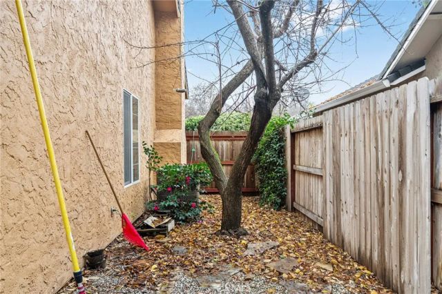 14 Knotts Glen Court, Chico, CA 95926