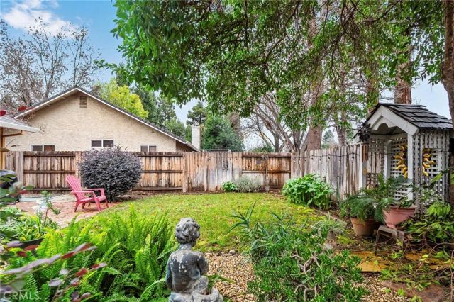 14 Knotts Glen Court, Chico, CA 95926