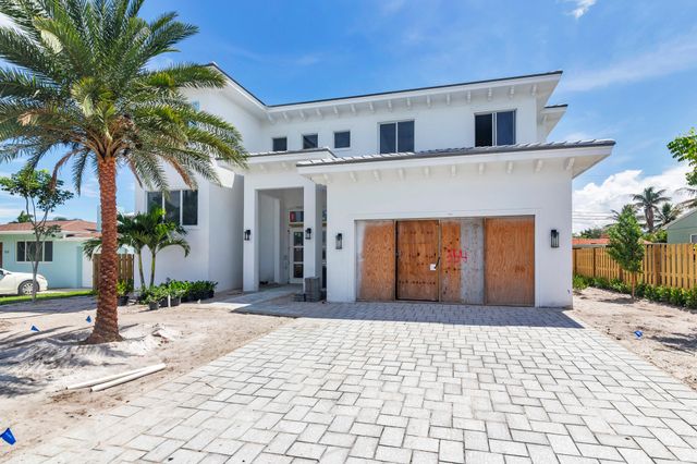 354 Laurie Road, West Palm Beach, FL 33405
