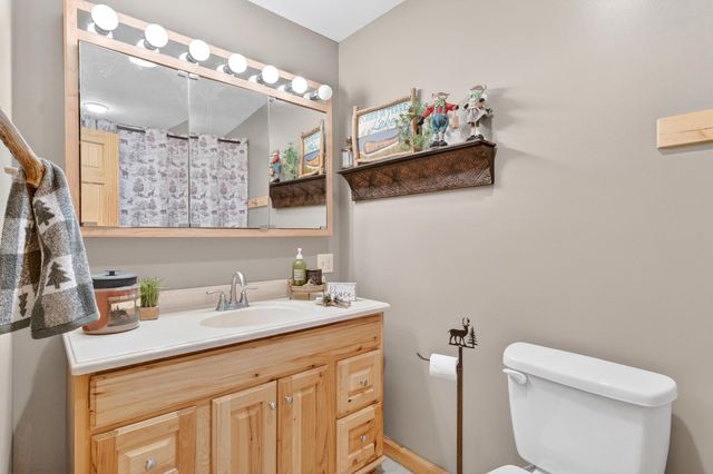 24255 State Rte 64b, Pittsburg, MO 65724