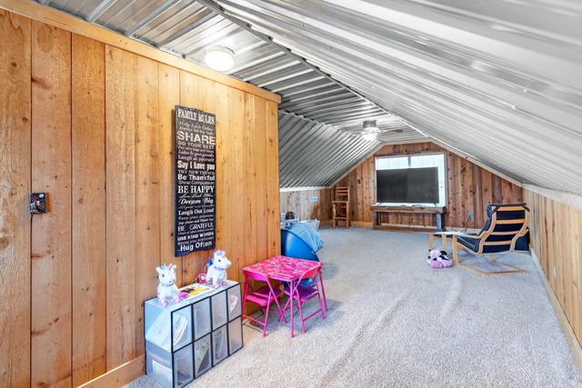 24255 State Rte 64b, Pittsburg, MO 65724