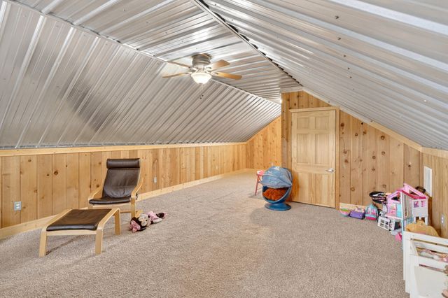 24255 State Rte 64b, Pittsburg, MO 65724