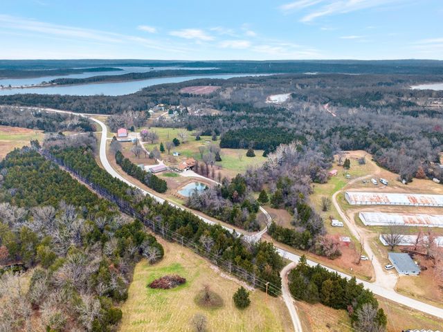 24255 State Rte 64b, Pittsburg, MO 65724