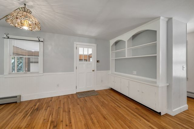 1 Muddy Pond, Kensington, NH 03833