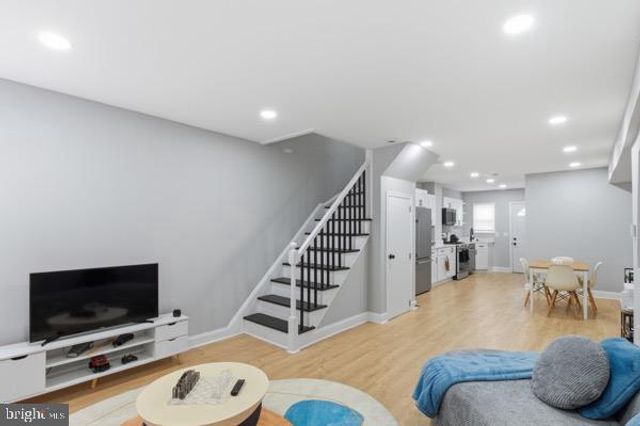 3527 HORTON AVE, Baltimore, MD 21225