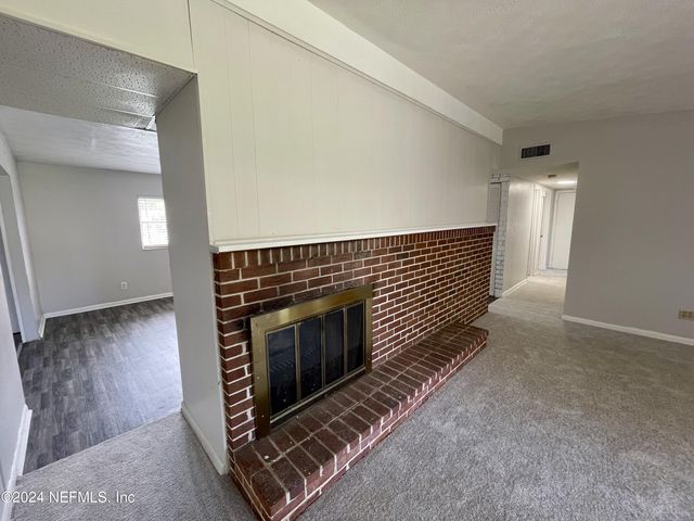 11333 AMERICANA Lane, Jacksonville, FL 32218
