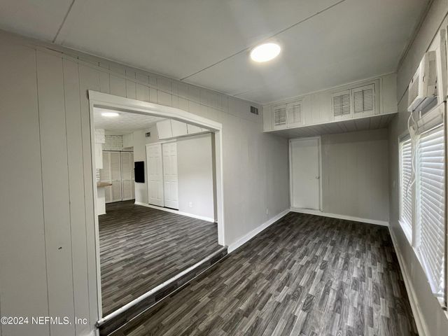 11333 AMERICANA Lane, Jacksonville, FL 32218