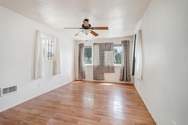 3815 Anderson Avenue SE, Albuquerque, NM 87108