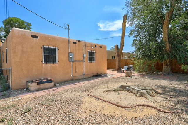 3815 Anderson Avenue SE, Albuquerque, NM 87108