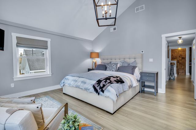 285 Old Whitfield Street, Guilford, CT 06437